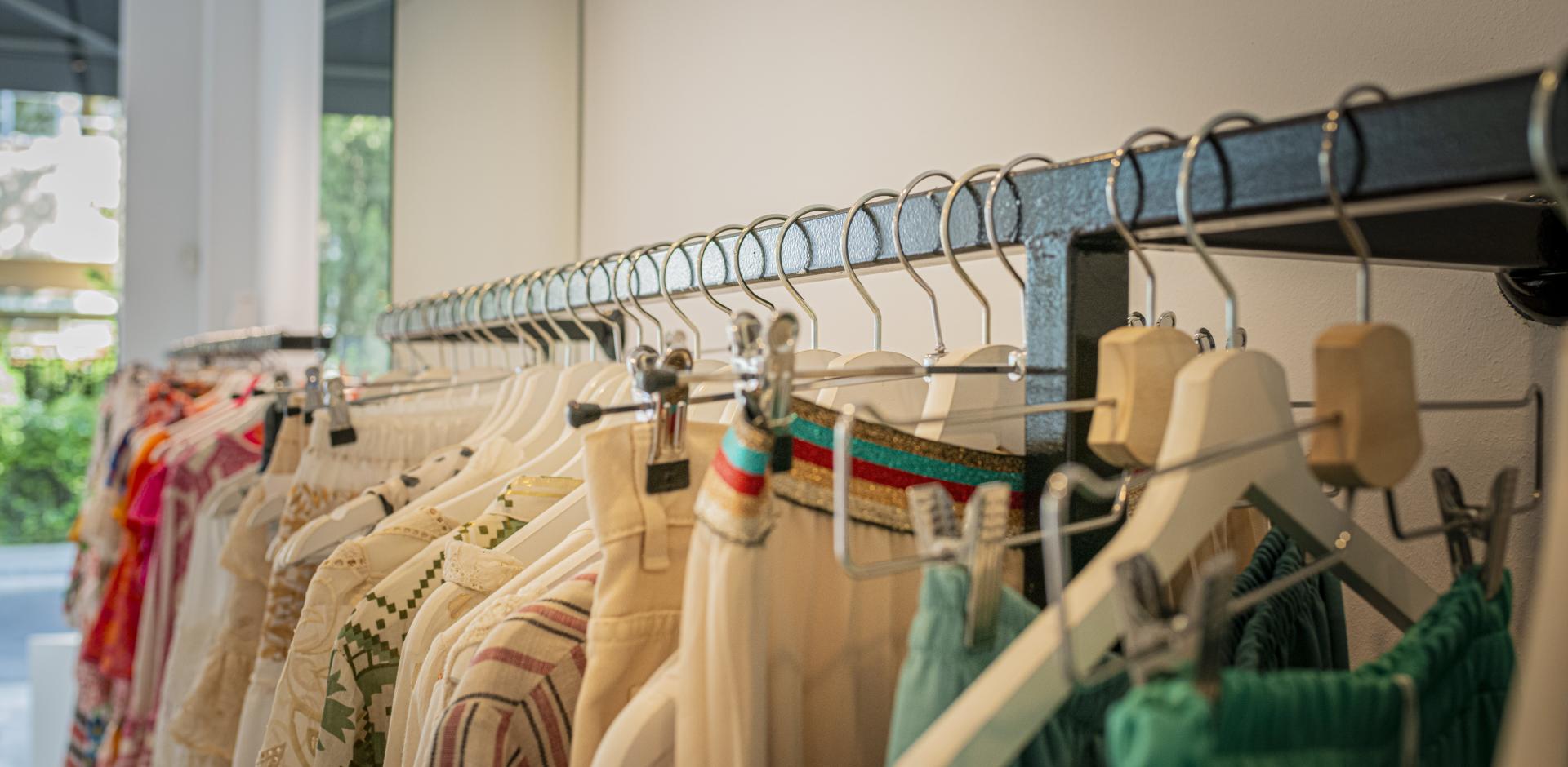 MINT BOUTIQUE 