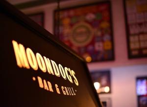 Moondog's Bar & Grill
