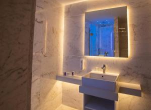 BATHROOM DESIGN CYPRUS