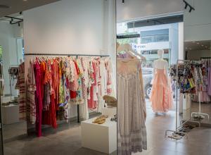 MINT BOUTIQUE 