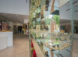 MINT BOUTIQUE 